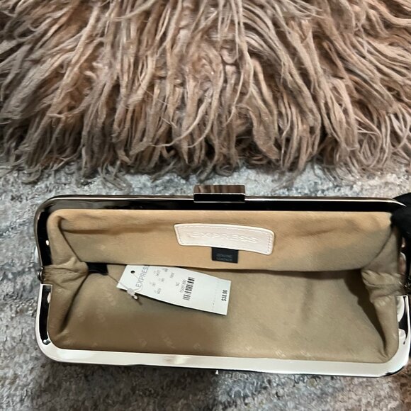 EXPRESS white leather clutch - NWT - Picture 5 of 8